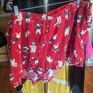 🤎Old Navy 4x polar bear flannel short